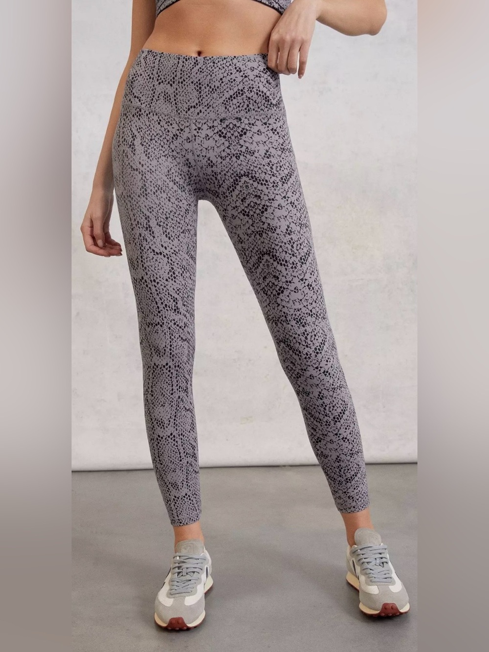 Varley Century Leggings Silver Snakeskin Womens Size S Activewear Sporty Casual